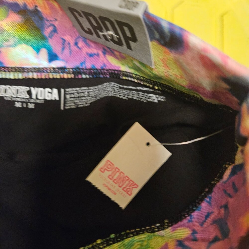 Victoria's secret PINK vintage crop yoga nwt sz med - Picture 5 of 5